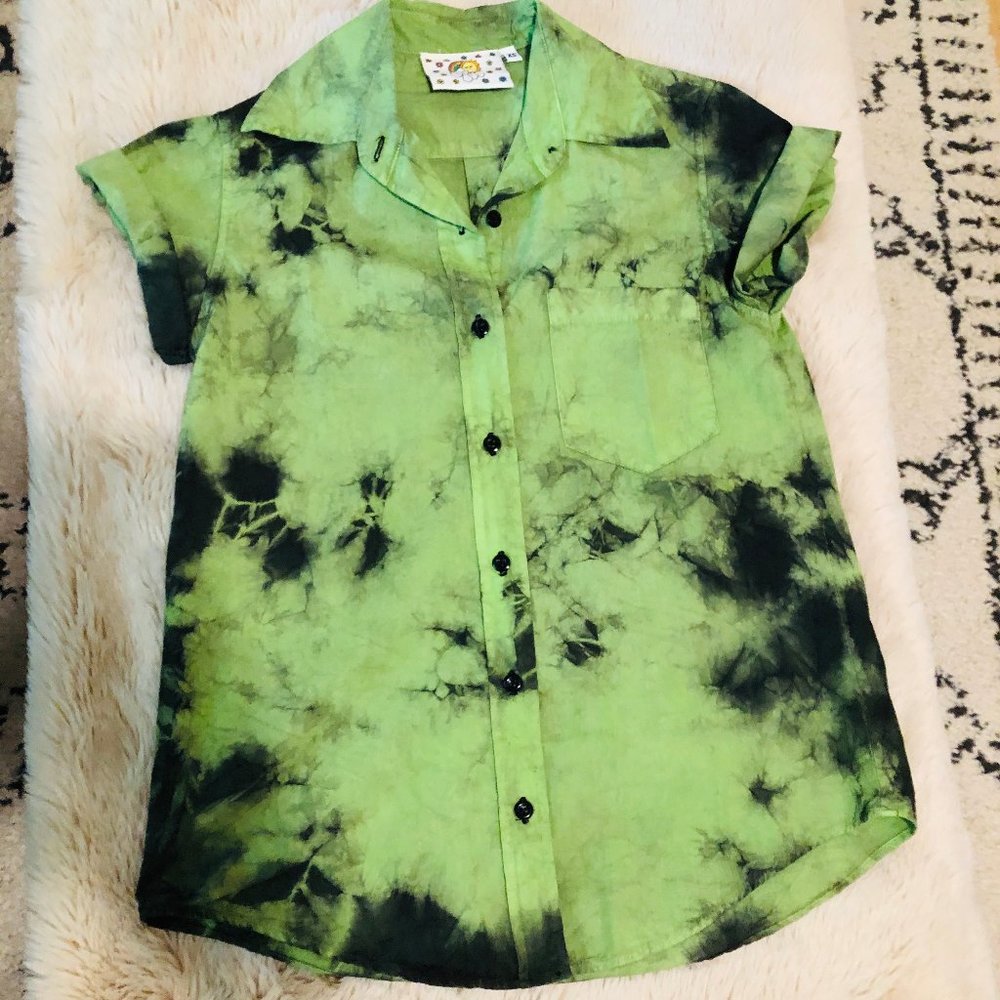 Big Bud Press Magic Waters Button Down